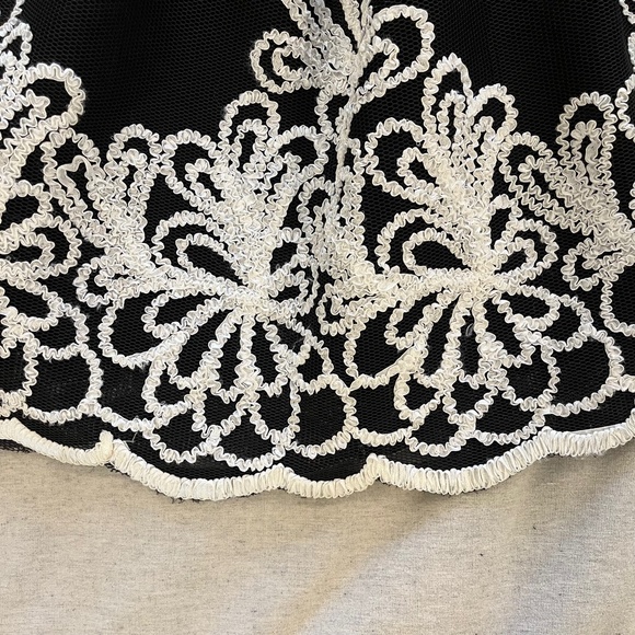 A-Line Midi Skirt - Picture 6 of 8